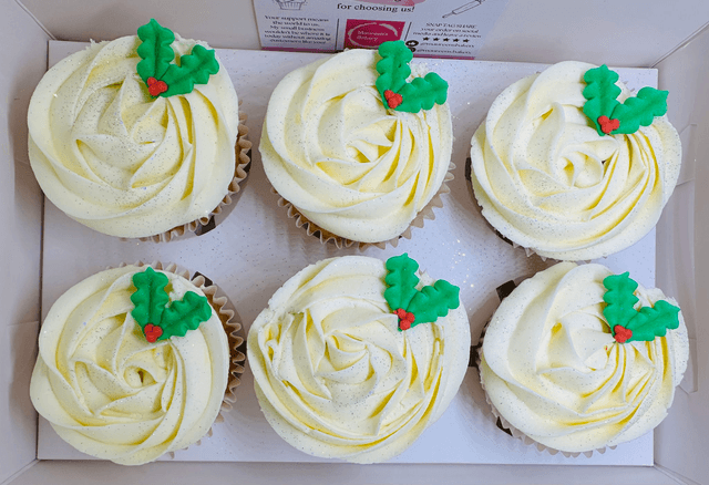 Set of 6 cupcakes